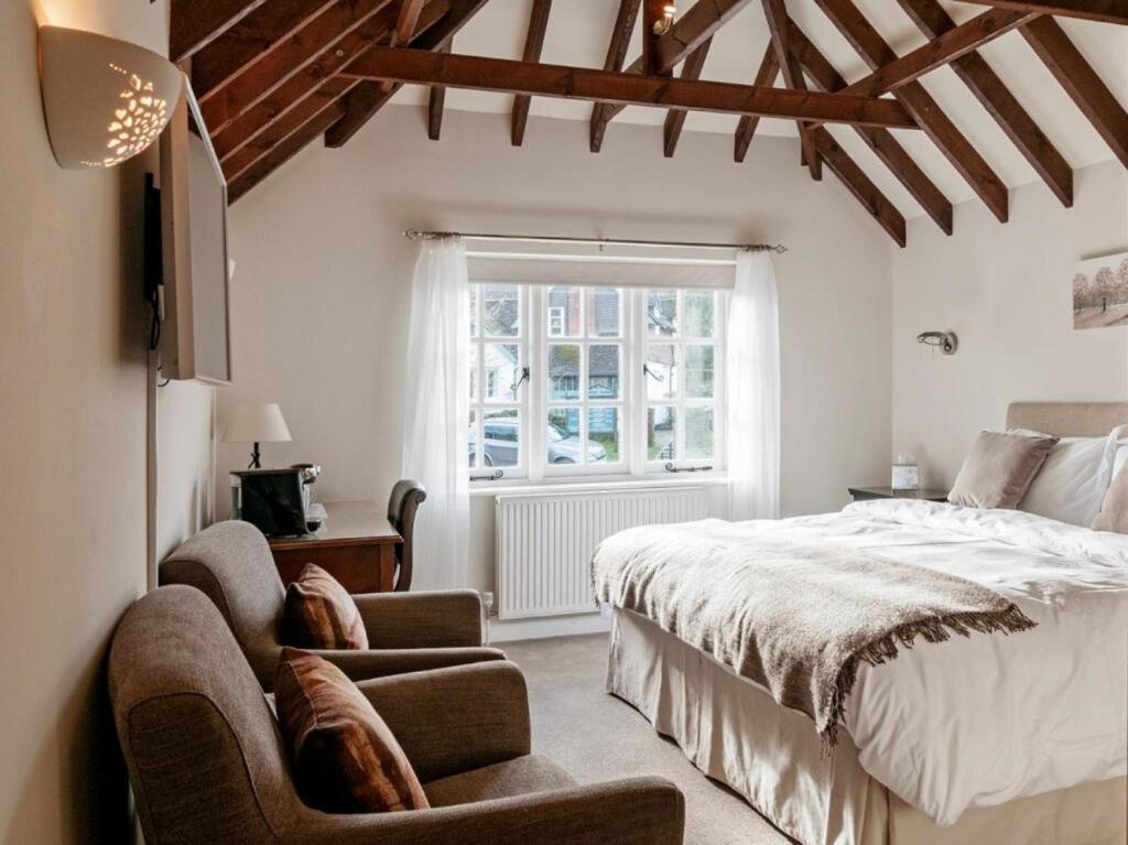 Hurtwood Hotel Peaslake Eksteriør billede