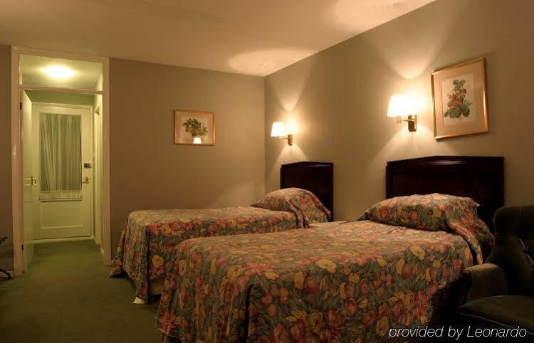 Hurtwood Hotel Peaslake Eksteriør billede